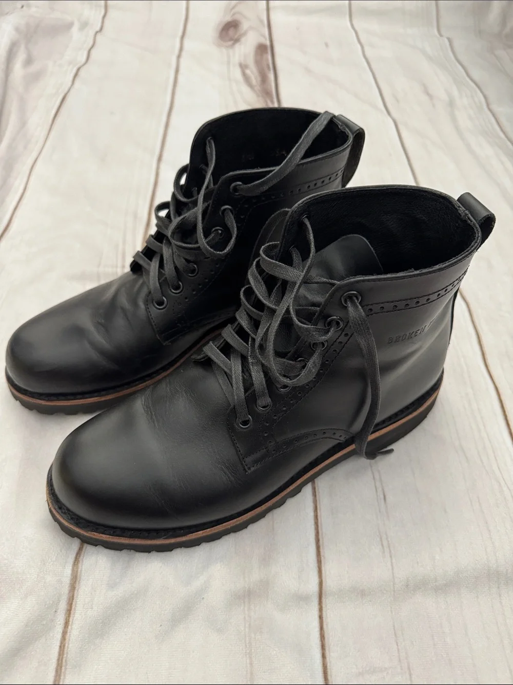 Men’s Broken Homme leather ankle boots